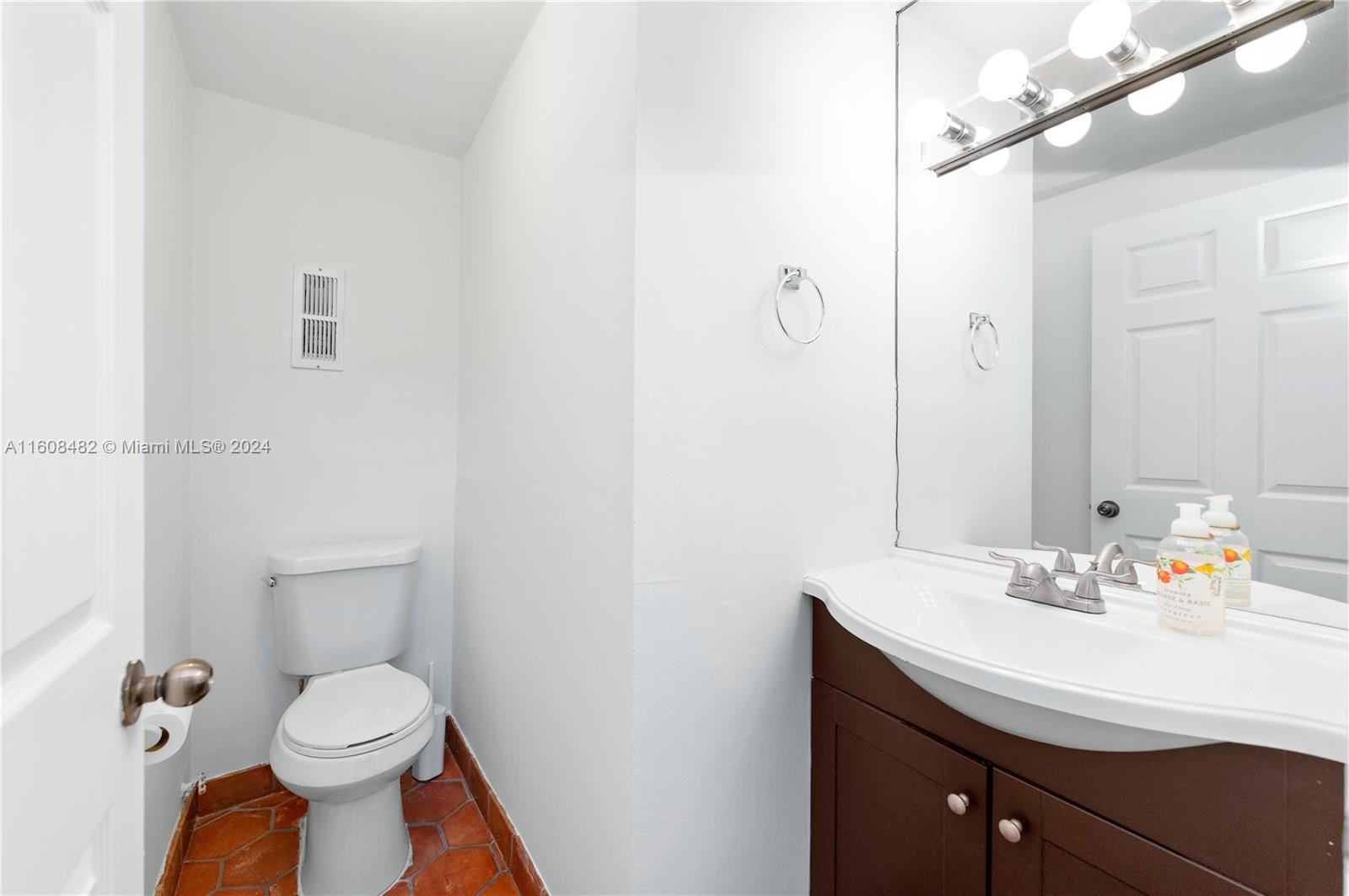 2400 Brickell Ave # 303D