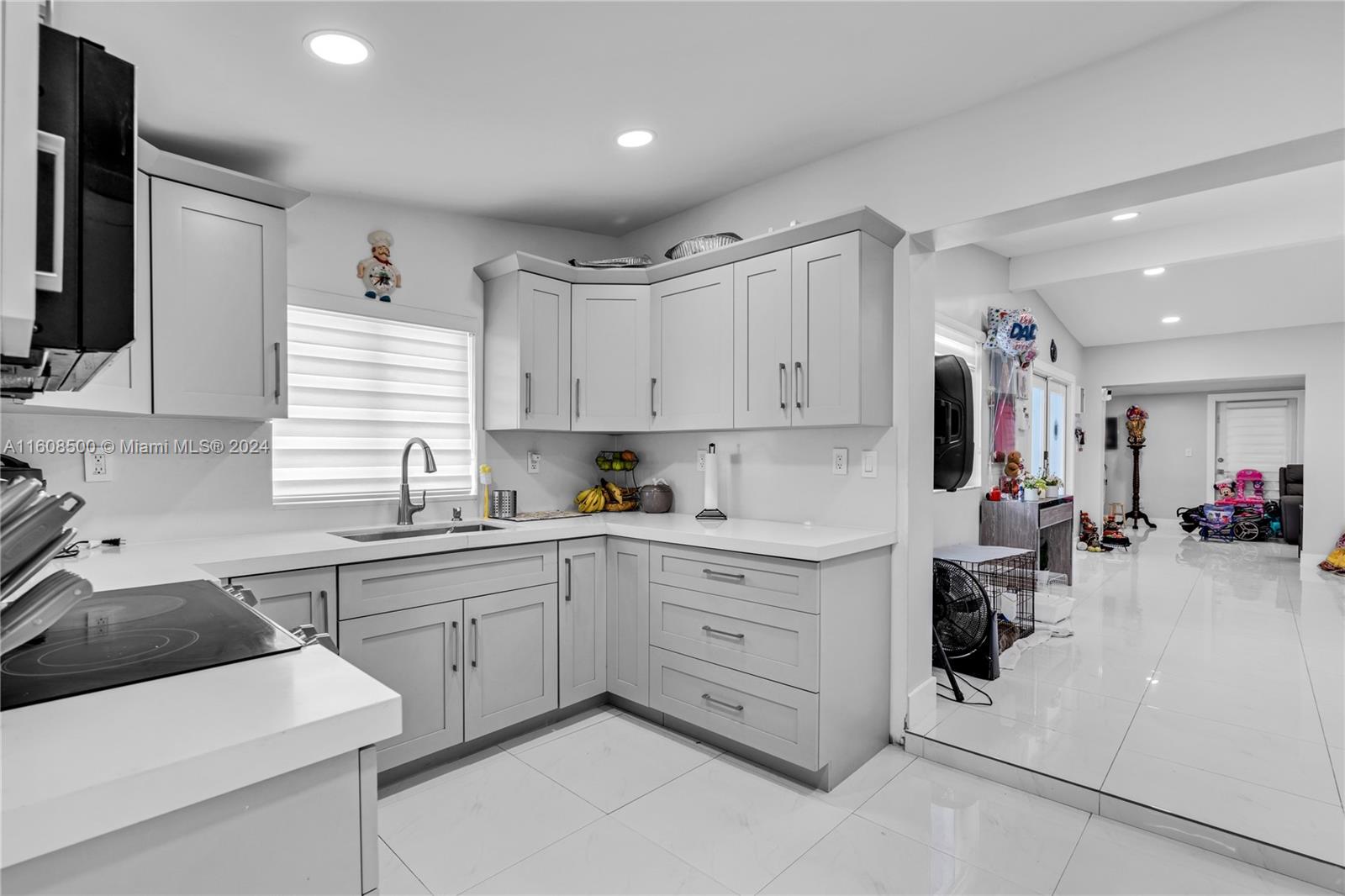 4140 SW 113th Ave