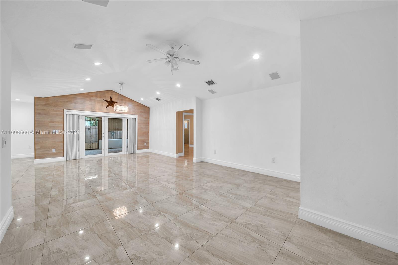 15835 SW 144th Ct