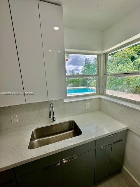 3800 SW 31st Ct