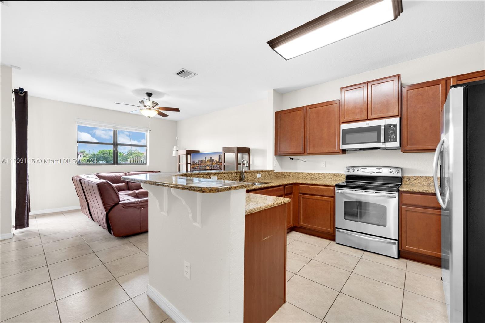 541 NE 33rd Ter # 541
