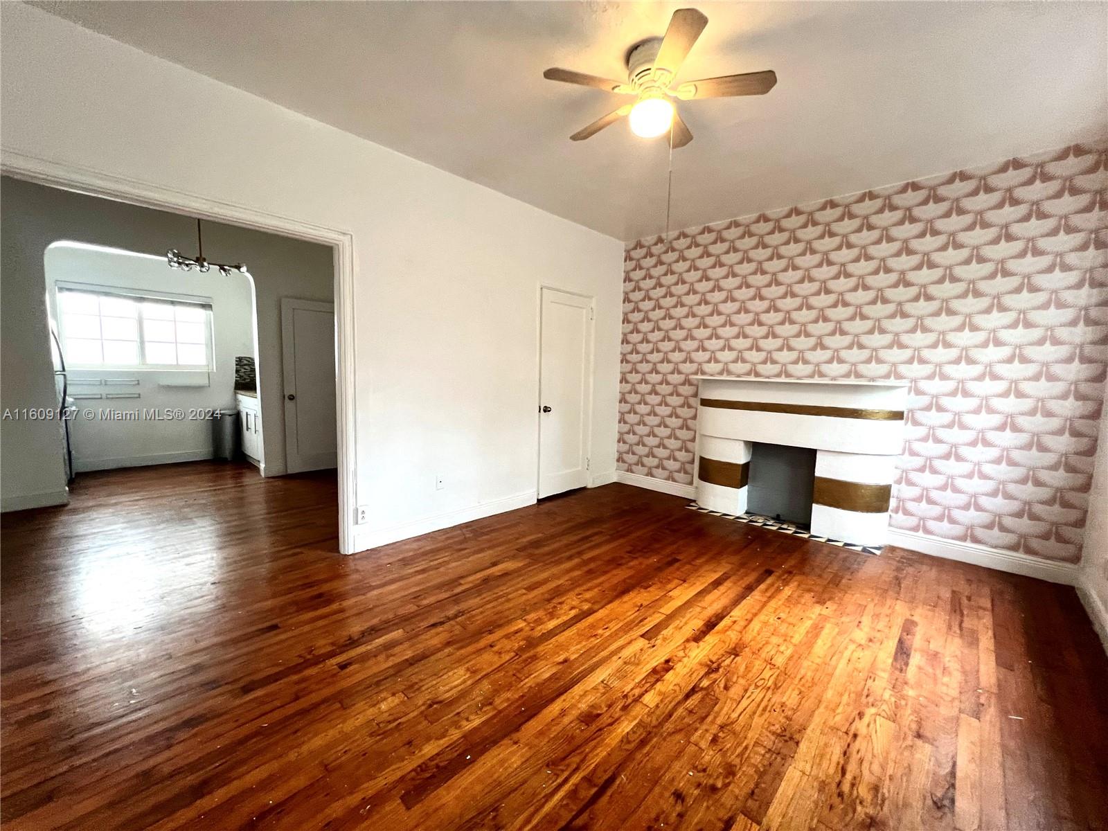 1619 Meridian Ave # 11
