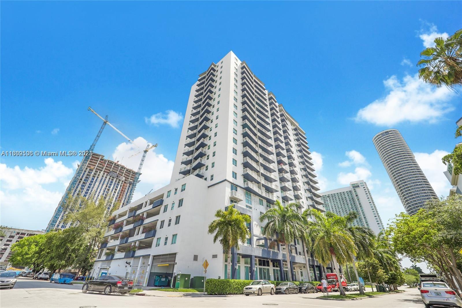 275 NE 18th St # 904