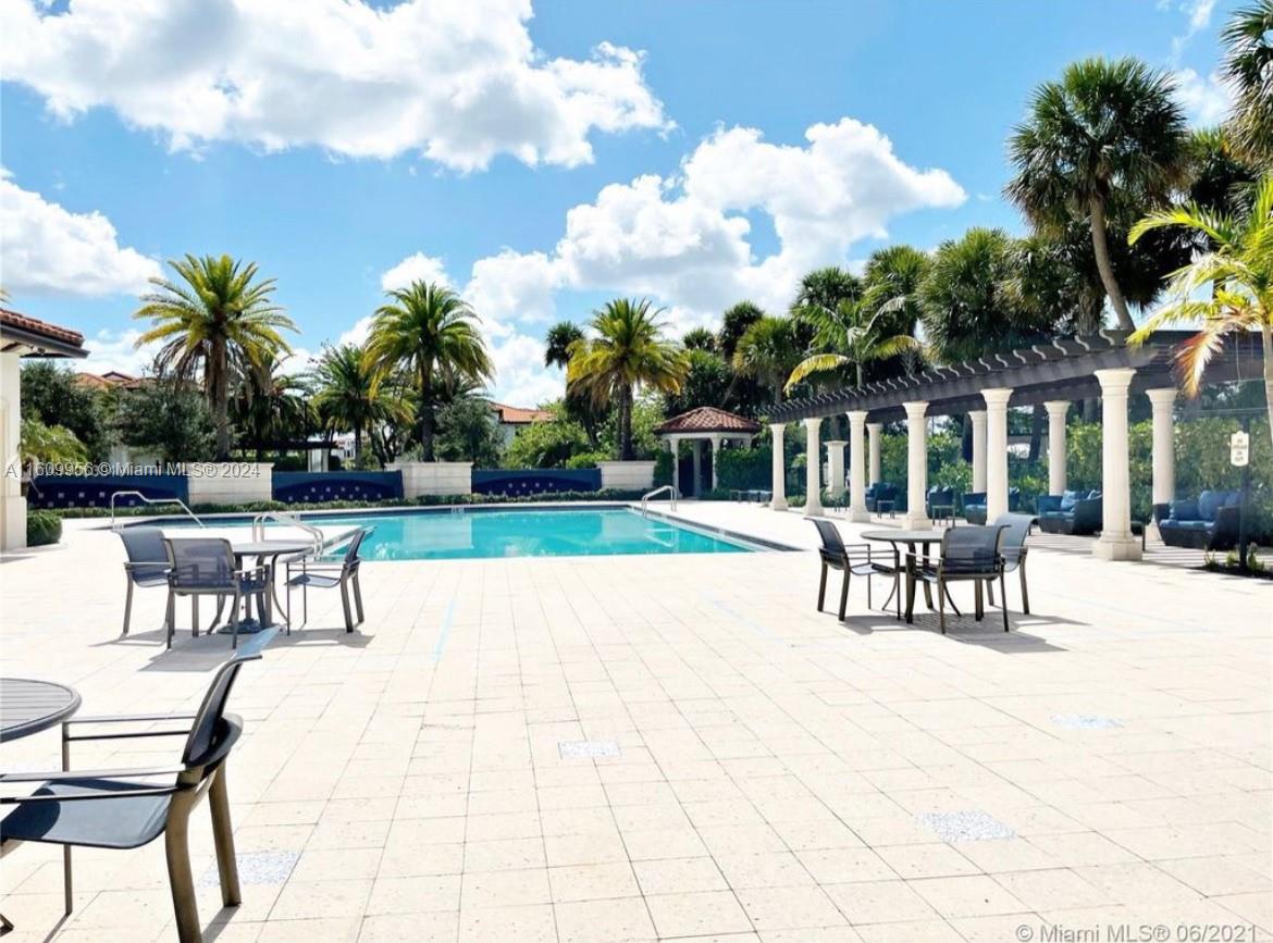 1103 SW 113th Way