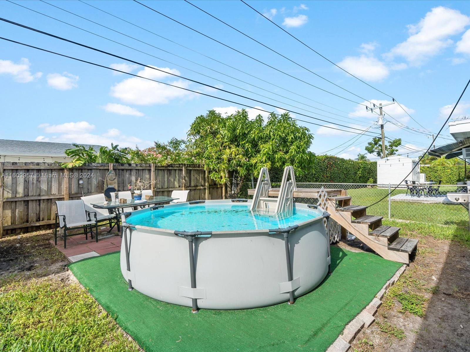 9460 SW 51st Ter