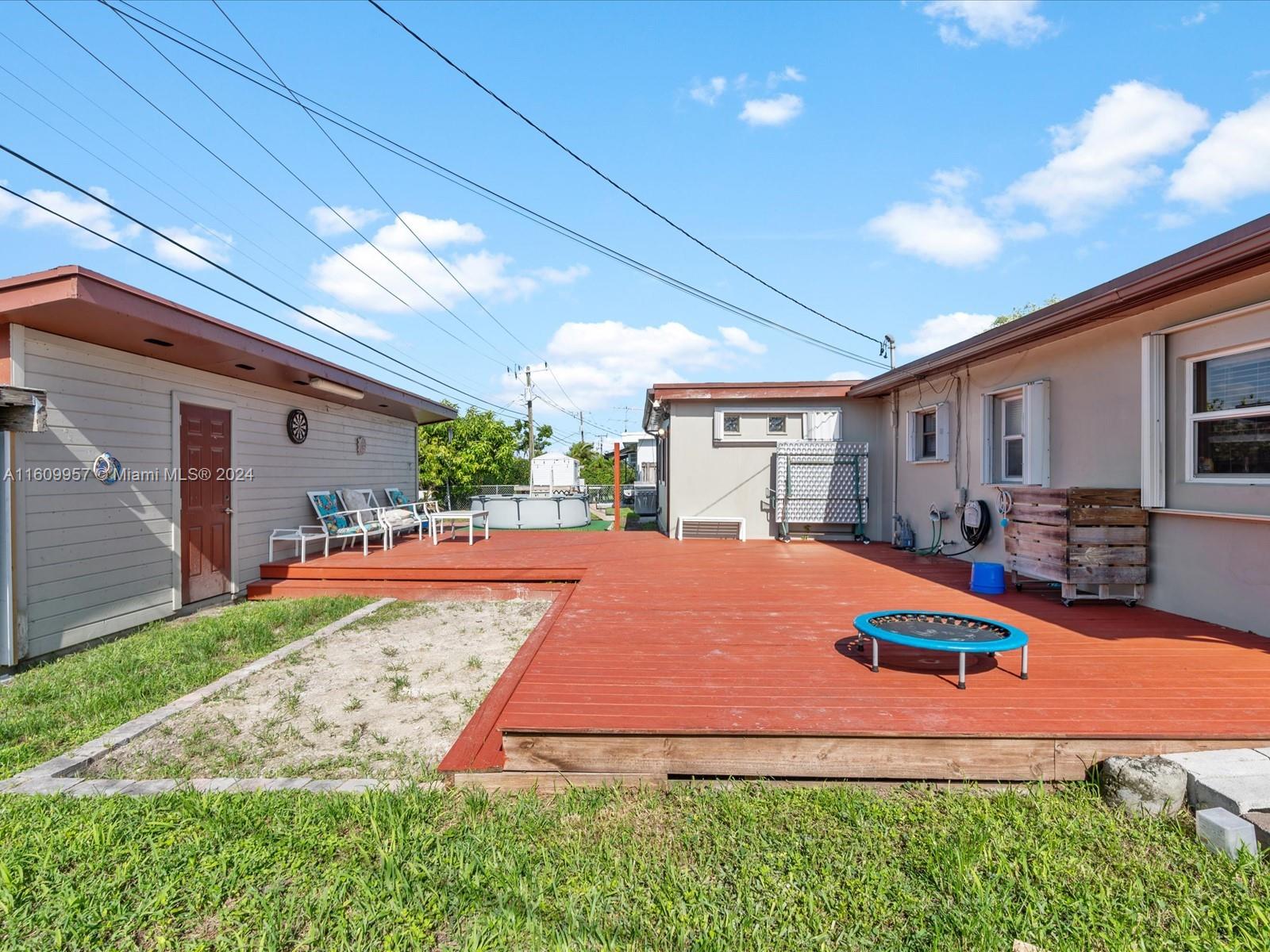 9460 SW 51st Ter