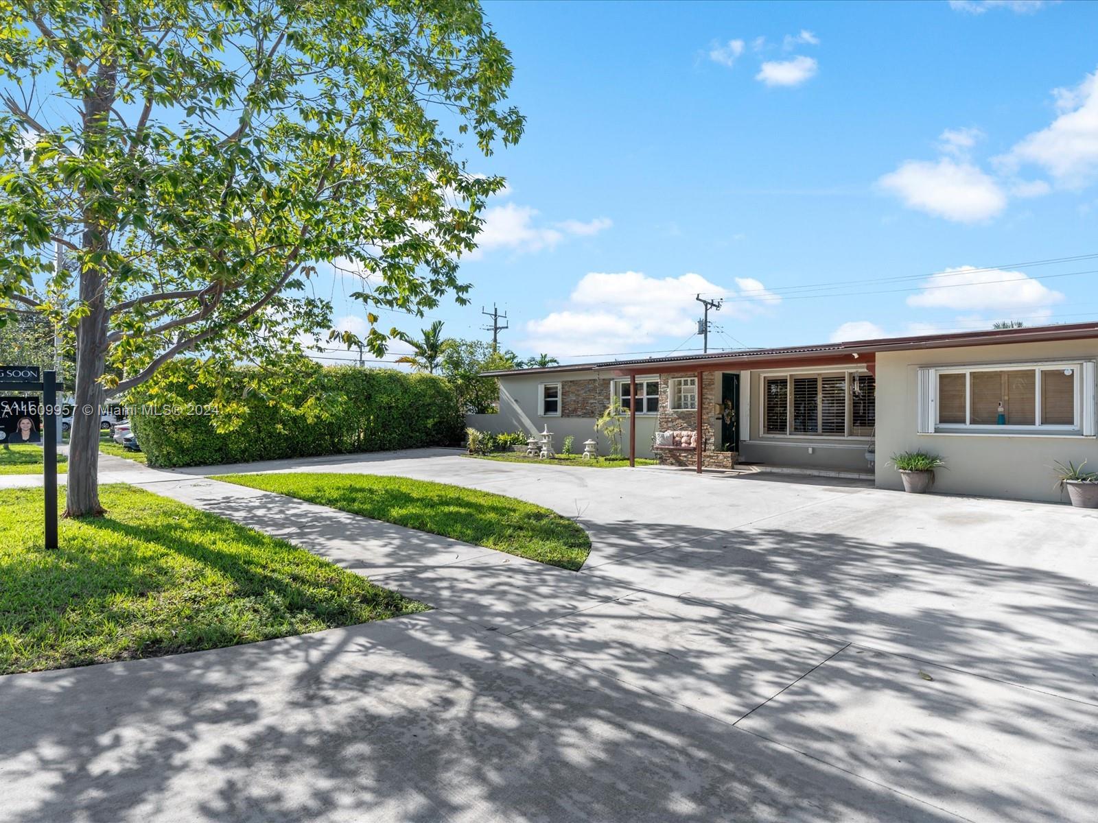 9460 SW 51st Ter