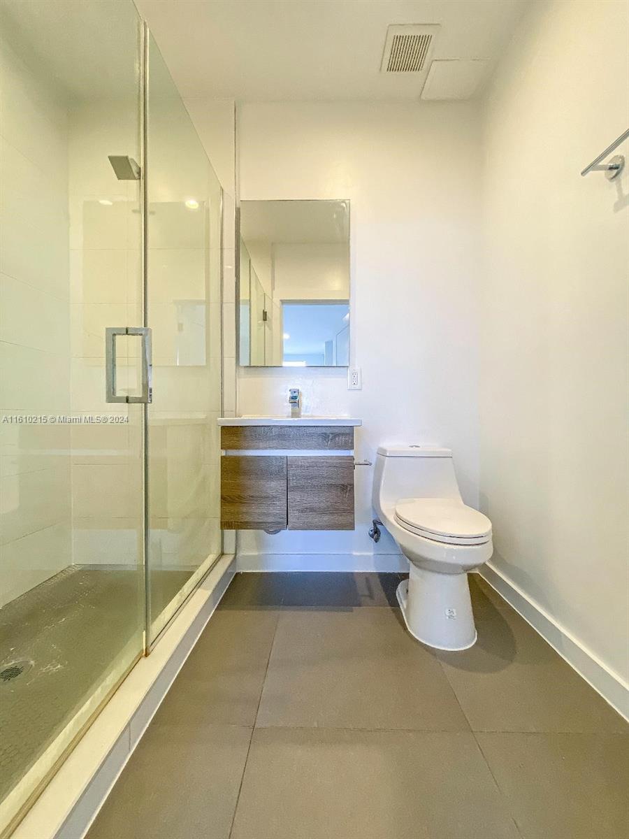 924 Marseille Dr # 8