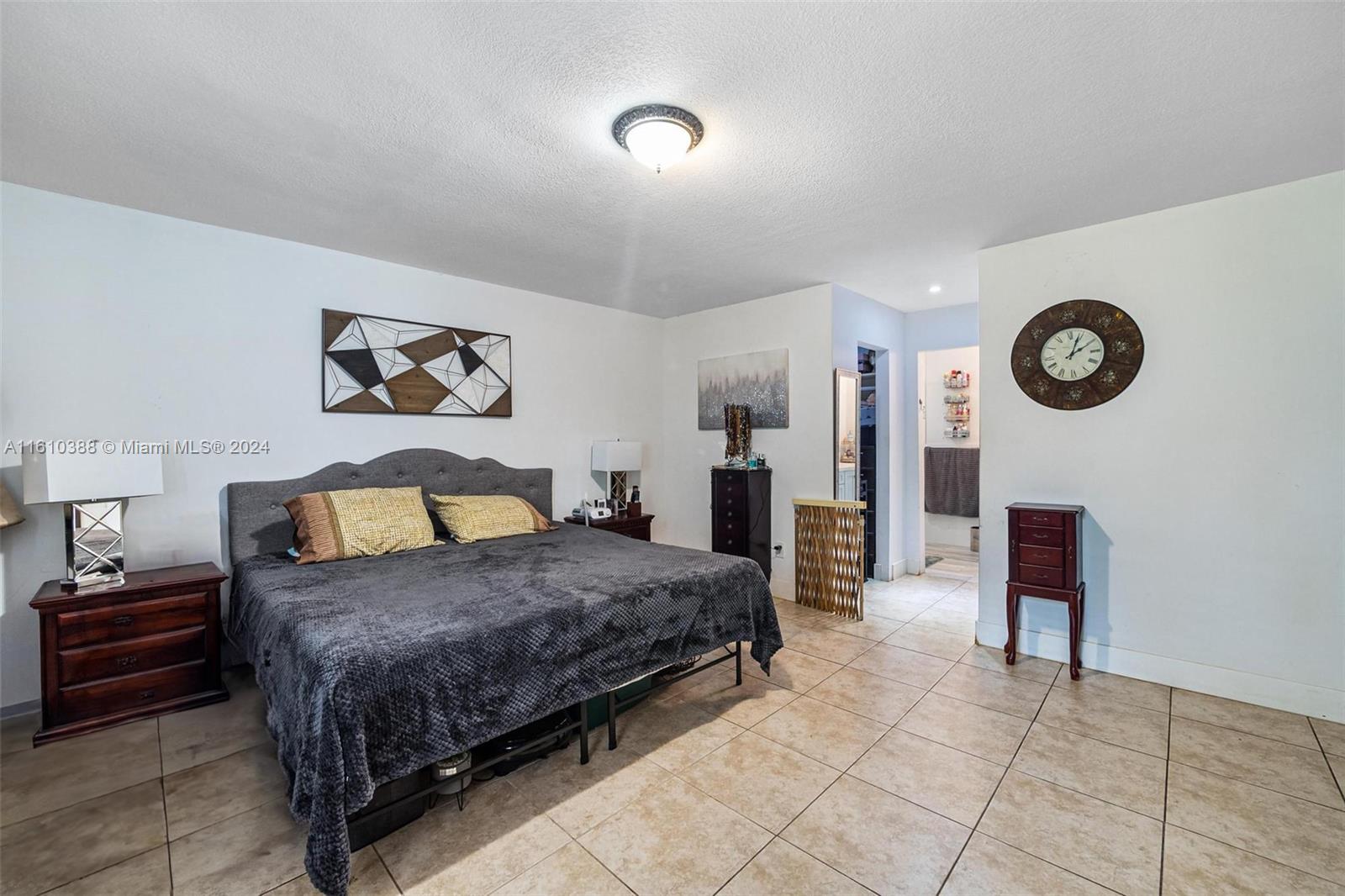 2331 SW 136th Ct