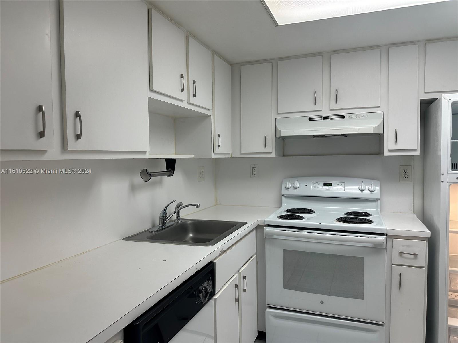 2075 SW 122nd Ave # 423