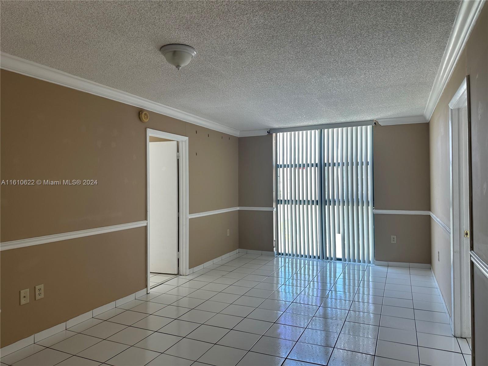 2075 SW 122nd Ave # 423