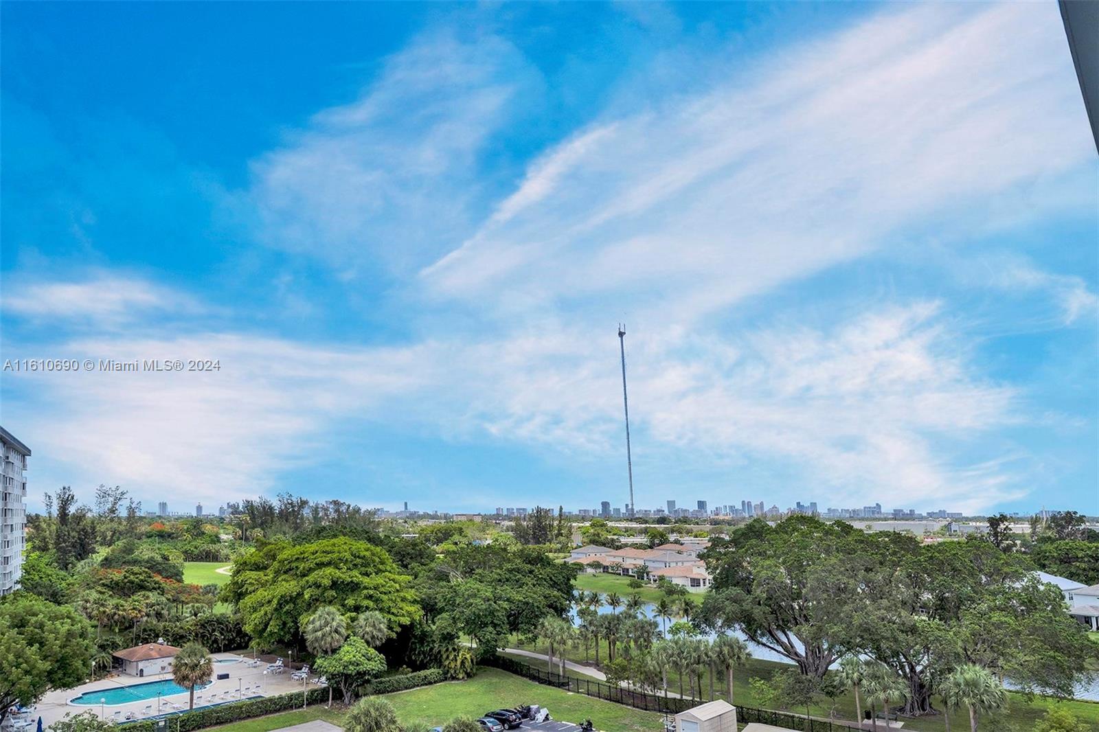 4200 Hillcrest Dr # 818