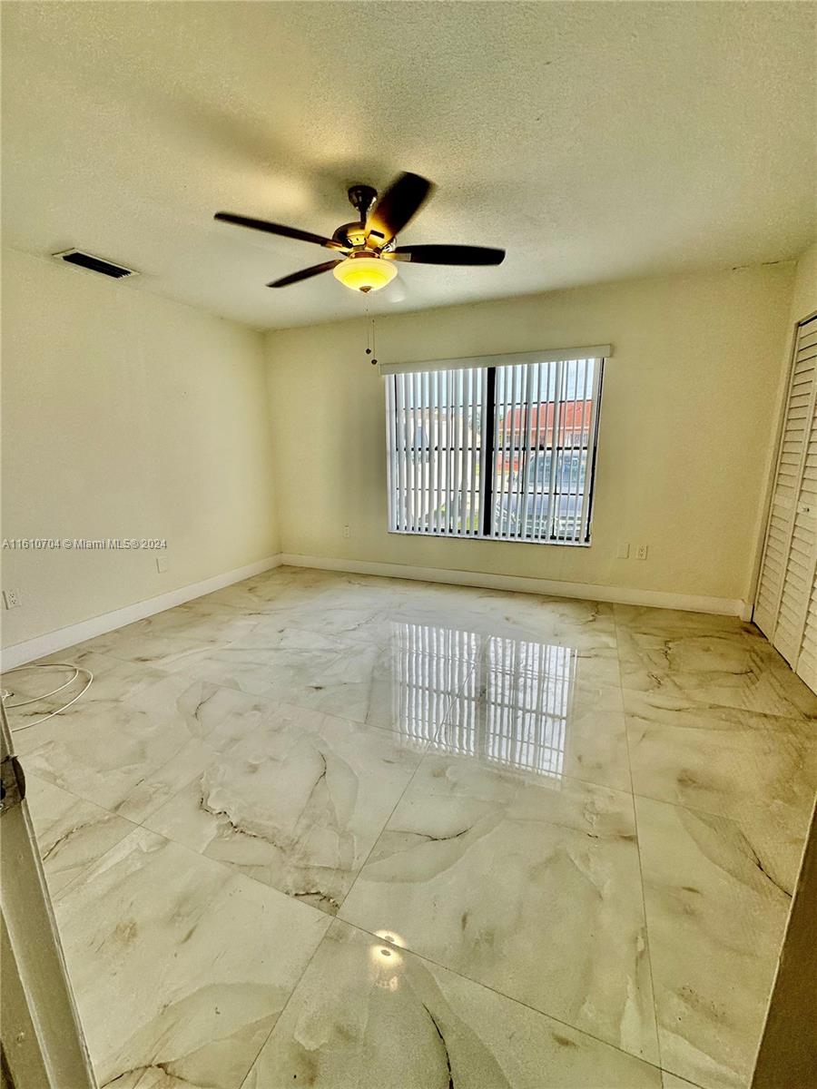 8335 SW 10th Ter