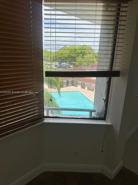 8205 SW 152nd Ave # 408 Unit: F-408