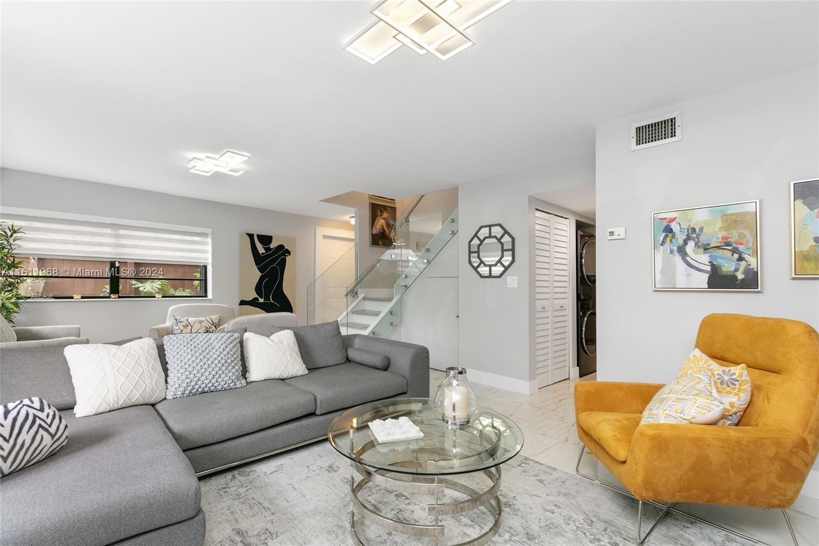 7004 SW 114th Pl # C