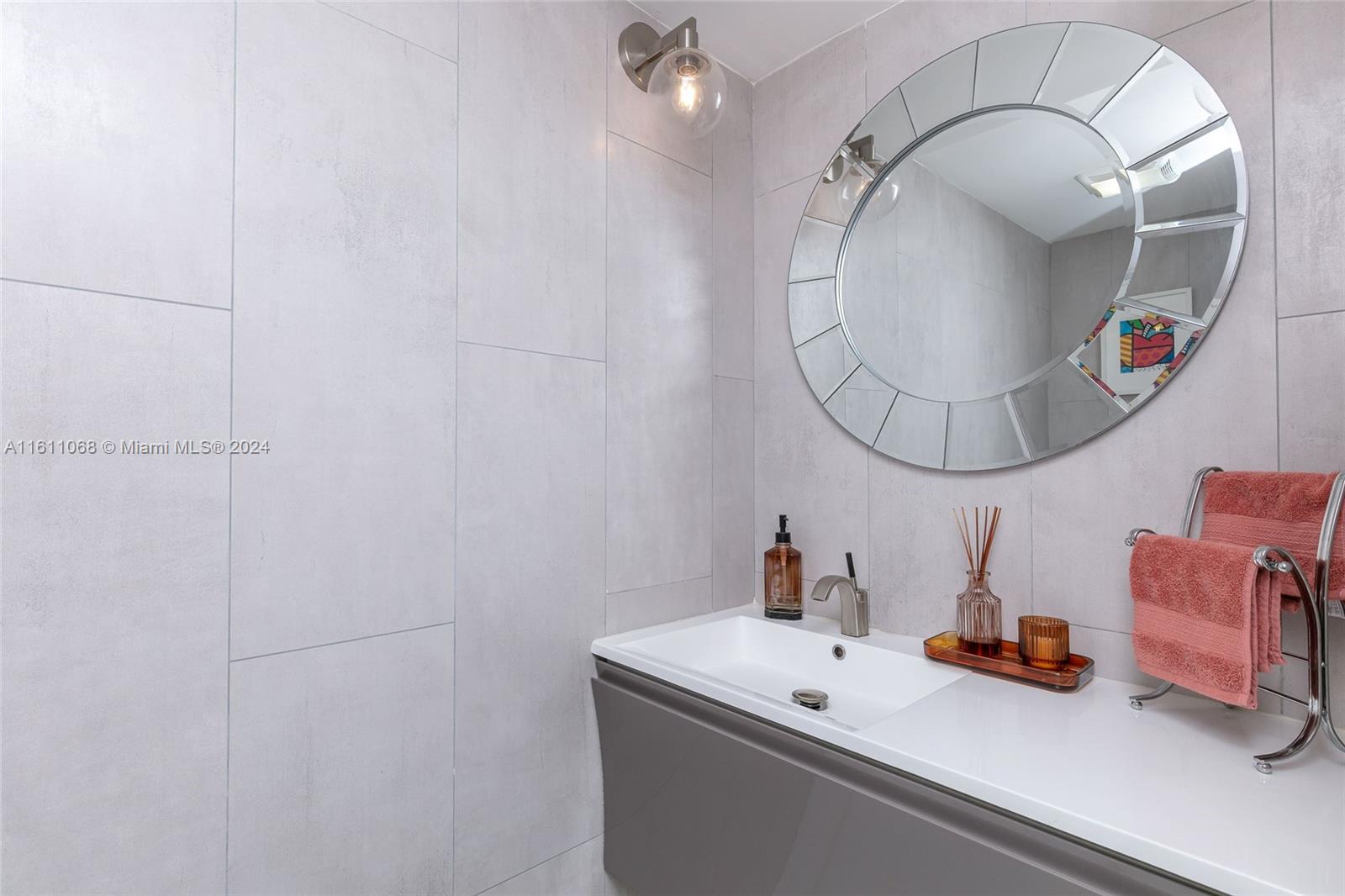 7004 SW 114th Pl # C