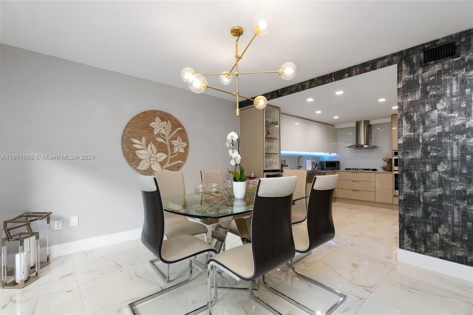 7004 SW 114th Pl # C