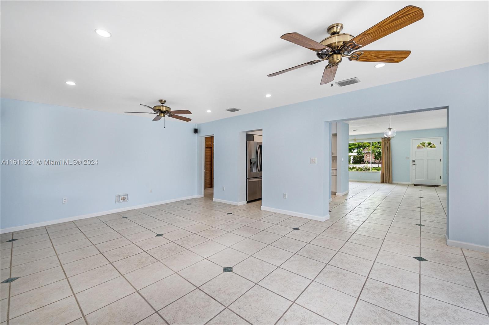 10360 SW 44th St