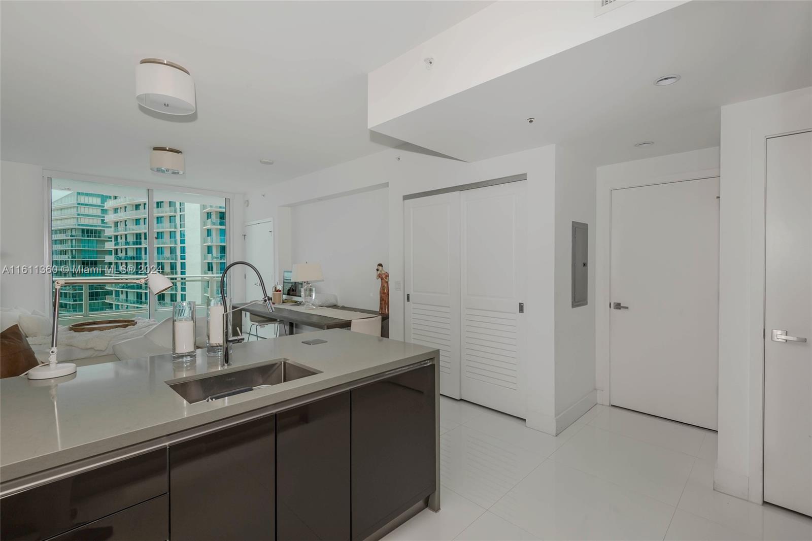 1080 Brickell Ave # 3405
