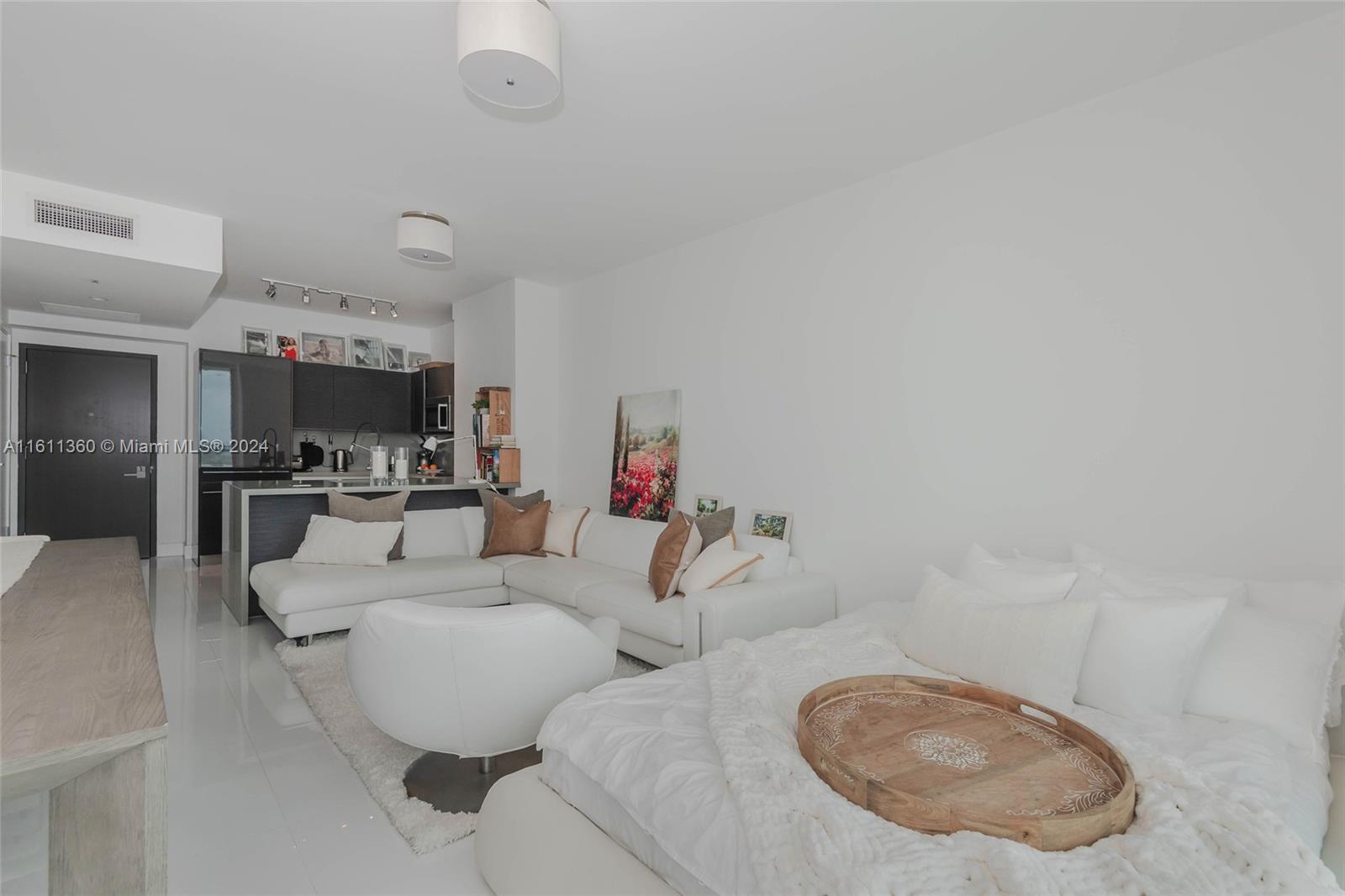 1080 Brickell Ave # 3405