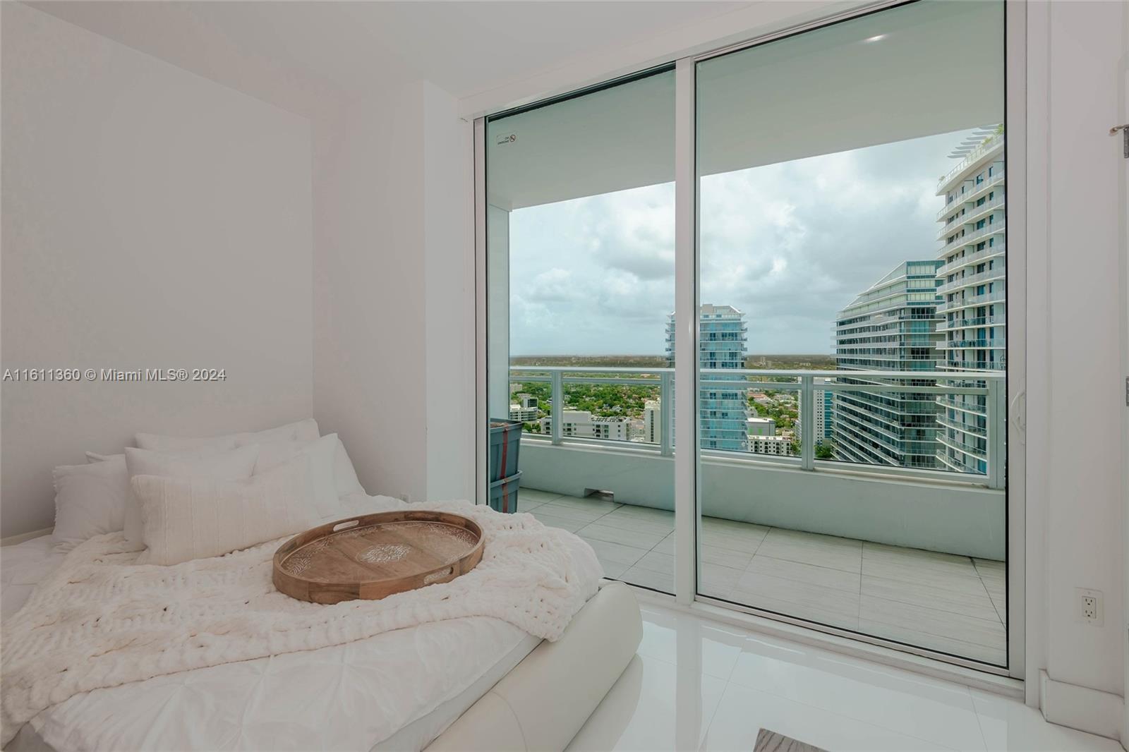 1080 Brickell Ave # 3405
