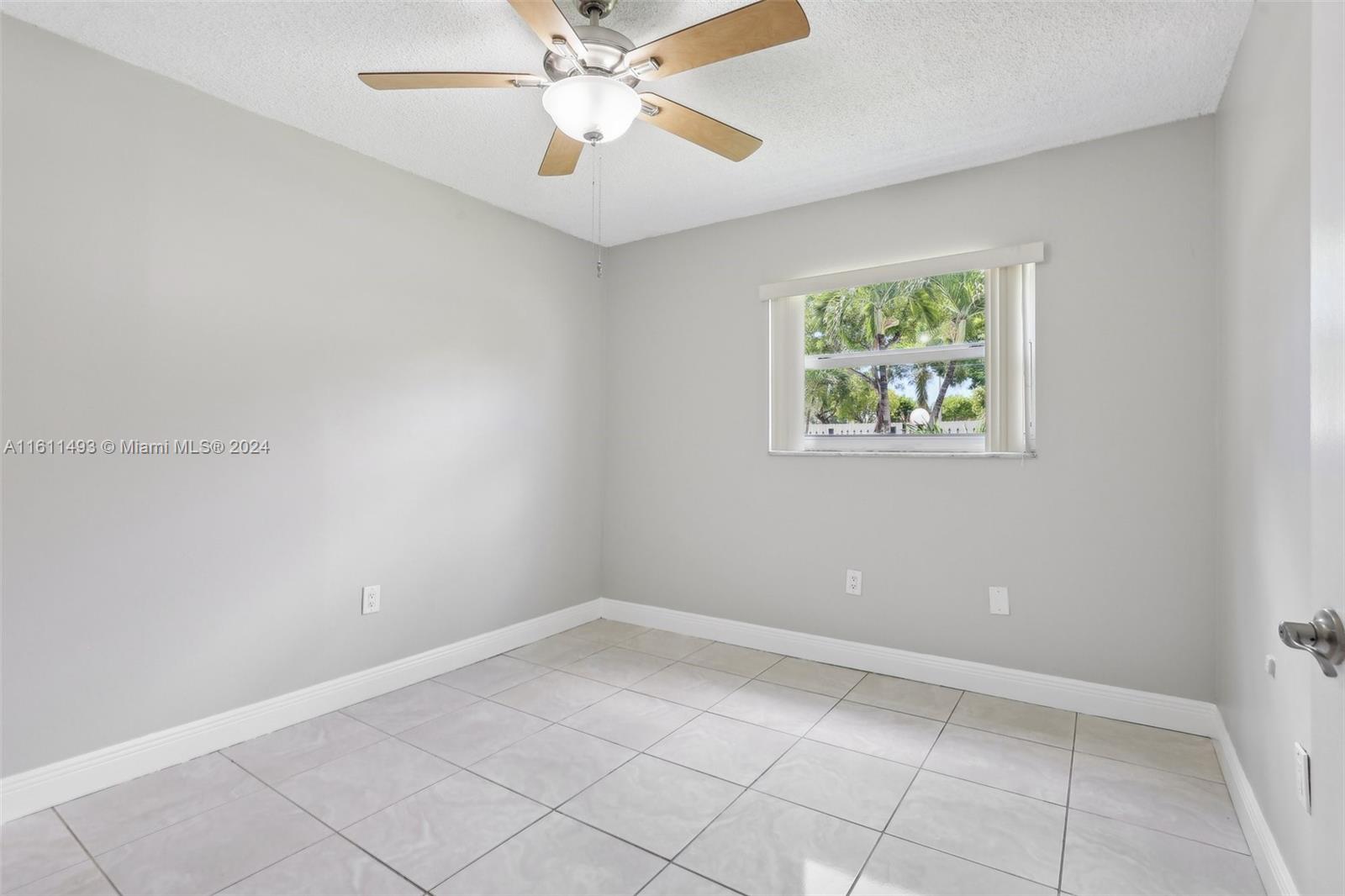 1337 NW 1st St # 2