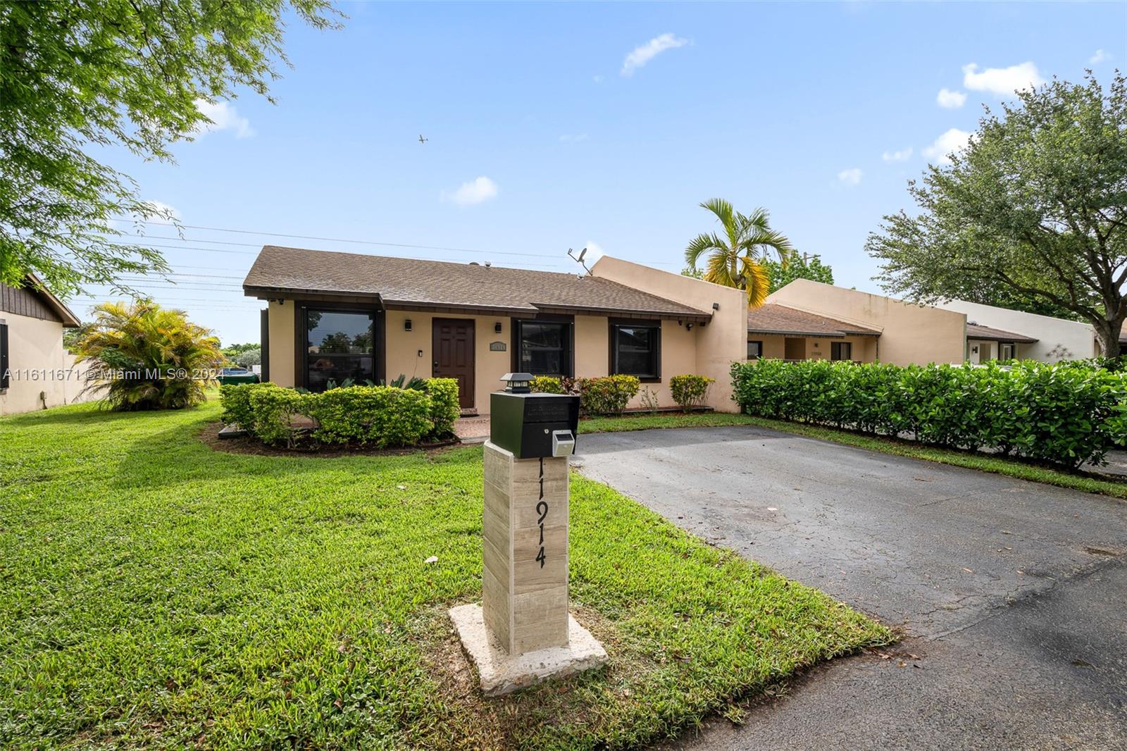 11914 SW 125th Pl