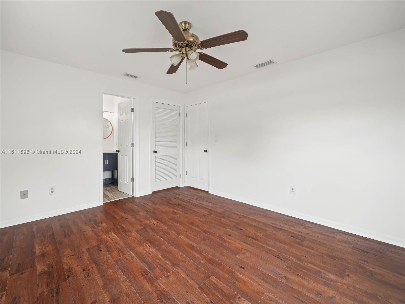 1621 oak ave