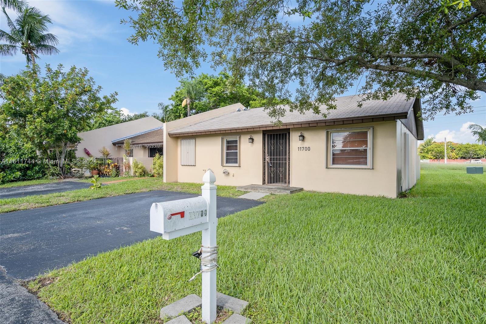 11700 SW 125th Ct