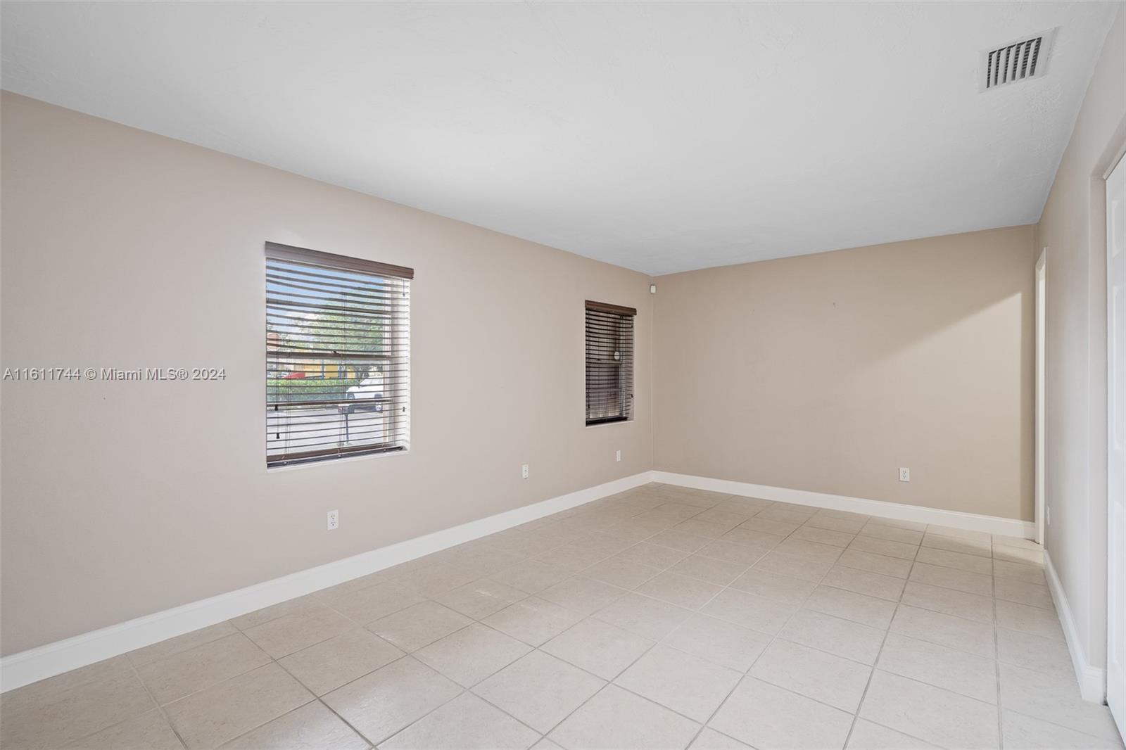 11700 SW 125th Ct