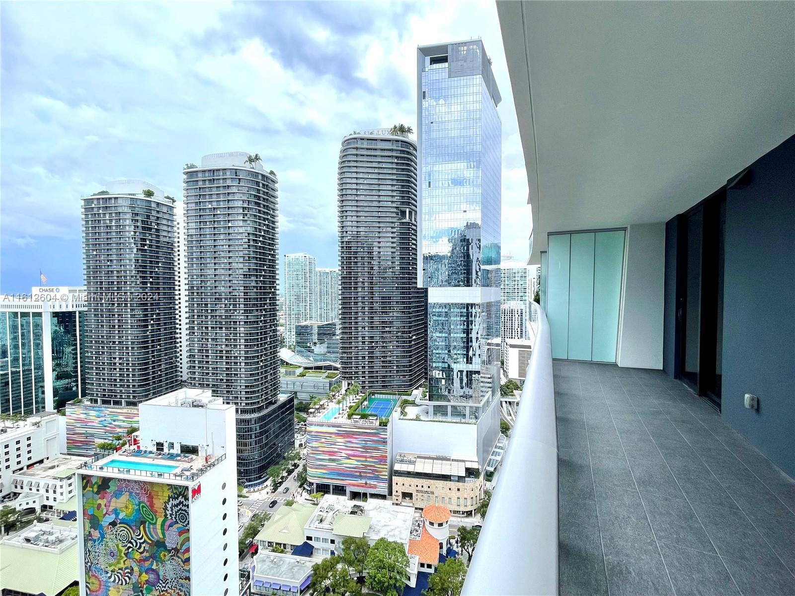 1010 Brickell Ave # 3309