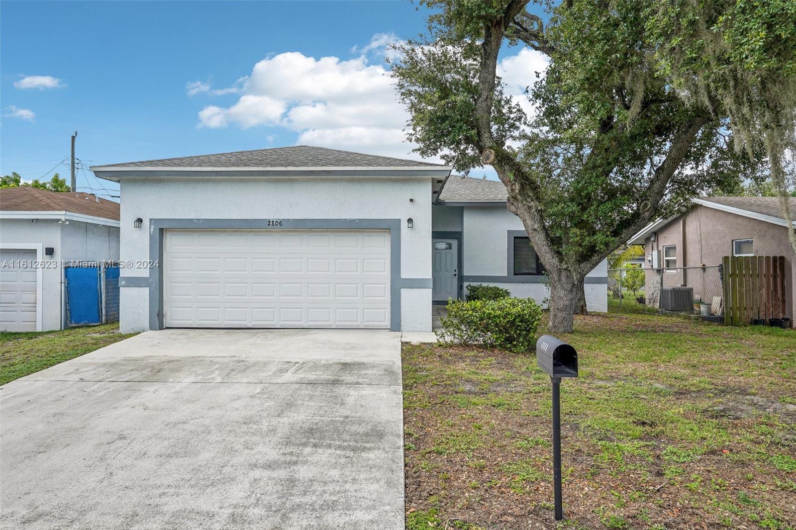 2806 NW 7th Ct