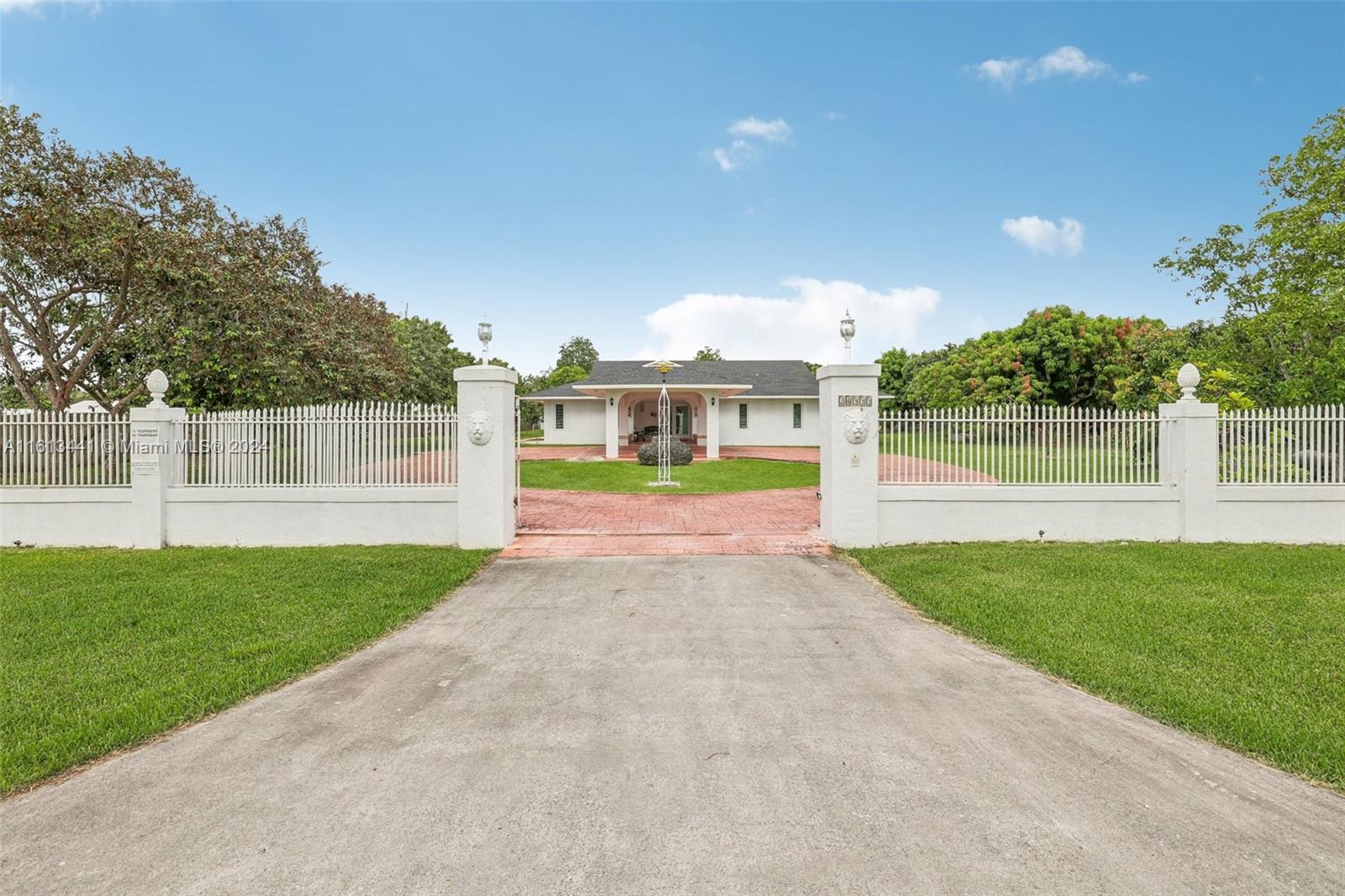 24555 SW 167th Ave