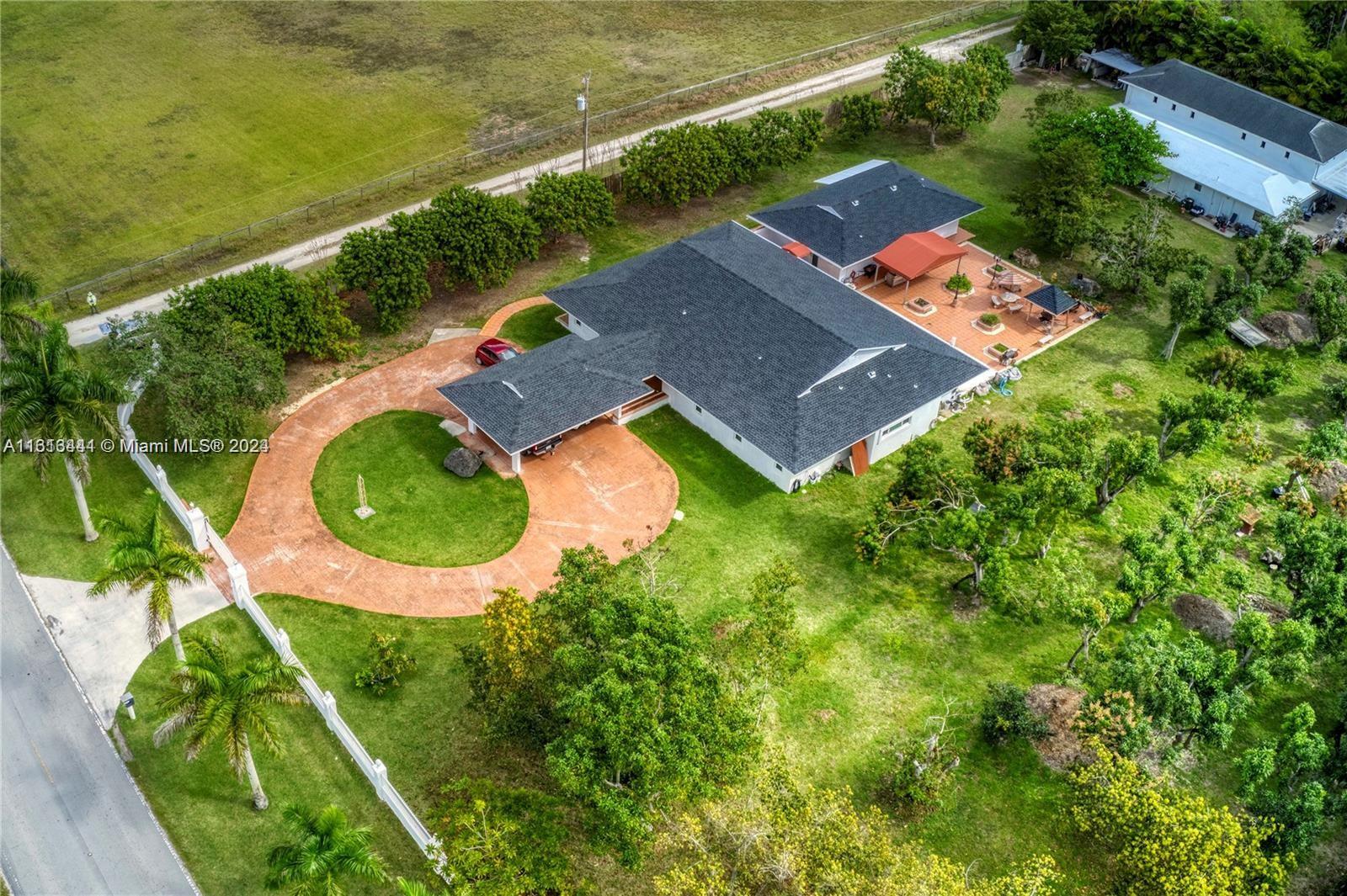 24555 SW 167th Ave