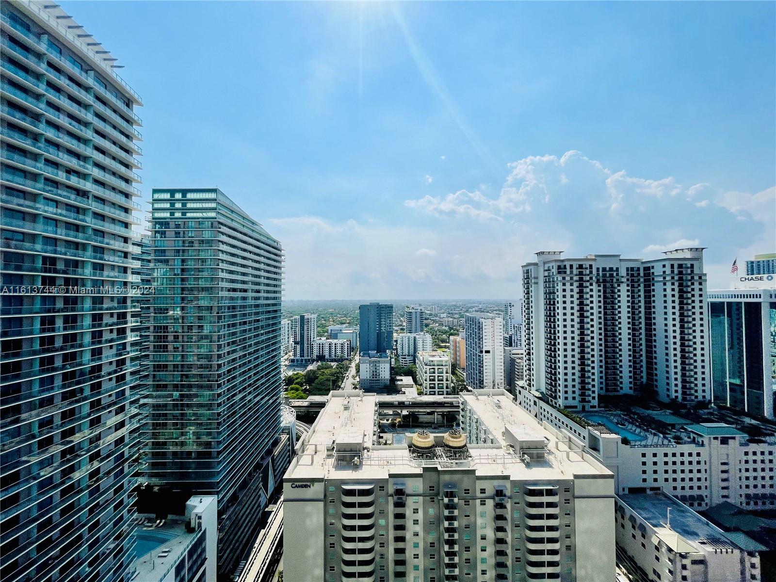 1000 Brickell Plz # 3004