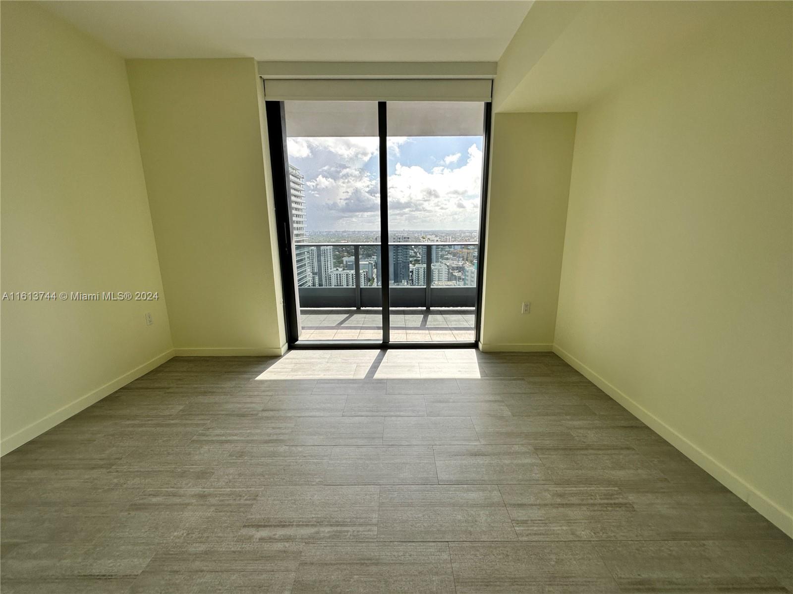 1000 Brickell Plz # 3004