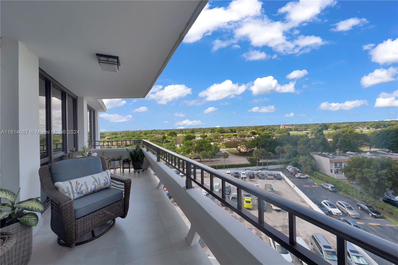 13953 Kendale Lakes Cir # 809B