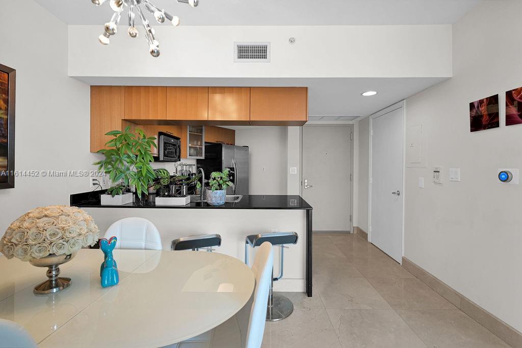 1750 N Bayshore Dr # 3302