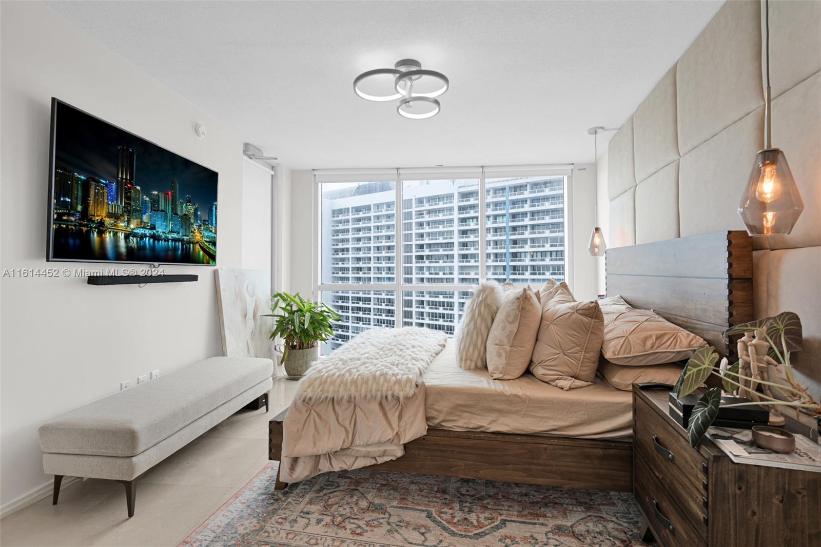 1750 N Bayshore Dr # 3302