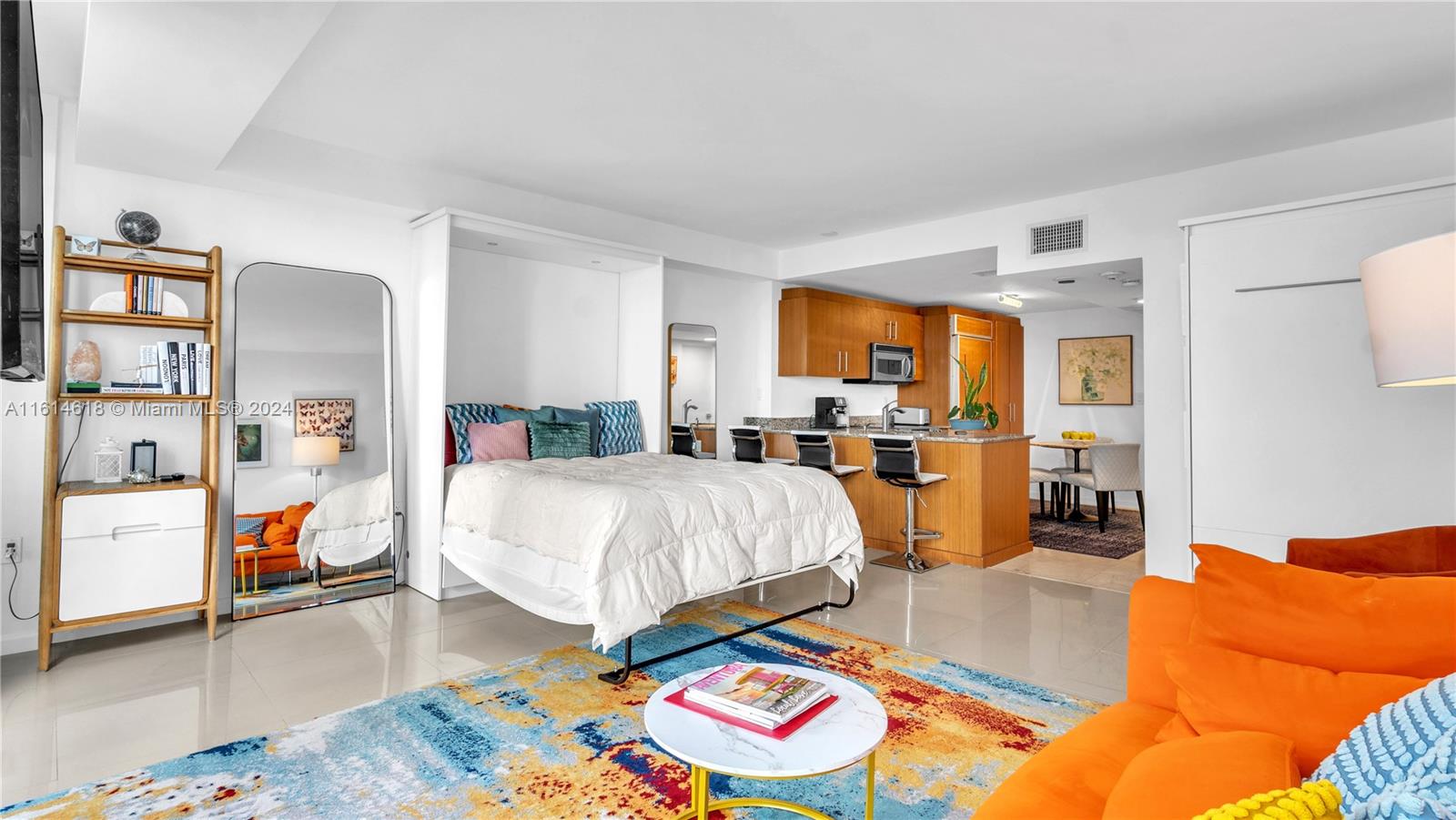 10275 Collins Ave # 505