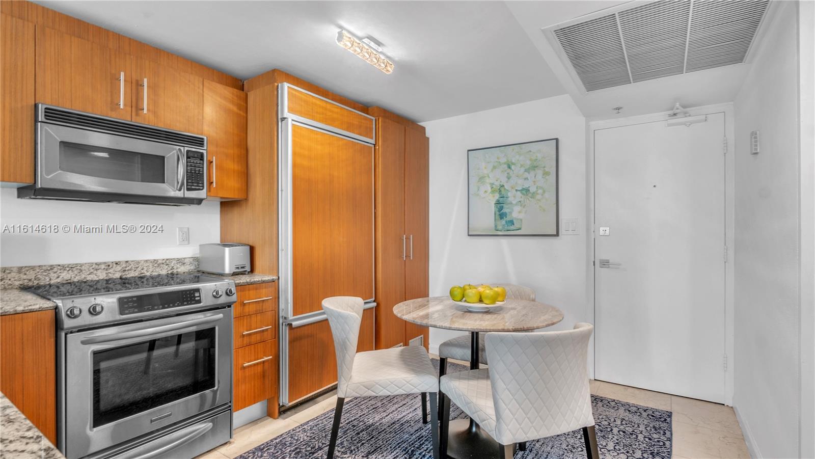 10275 Collins Ave # 505