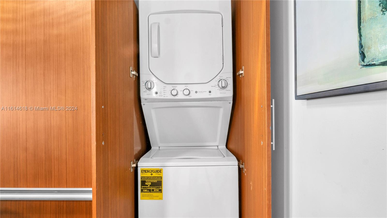 10275 Collins Ave # 505