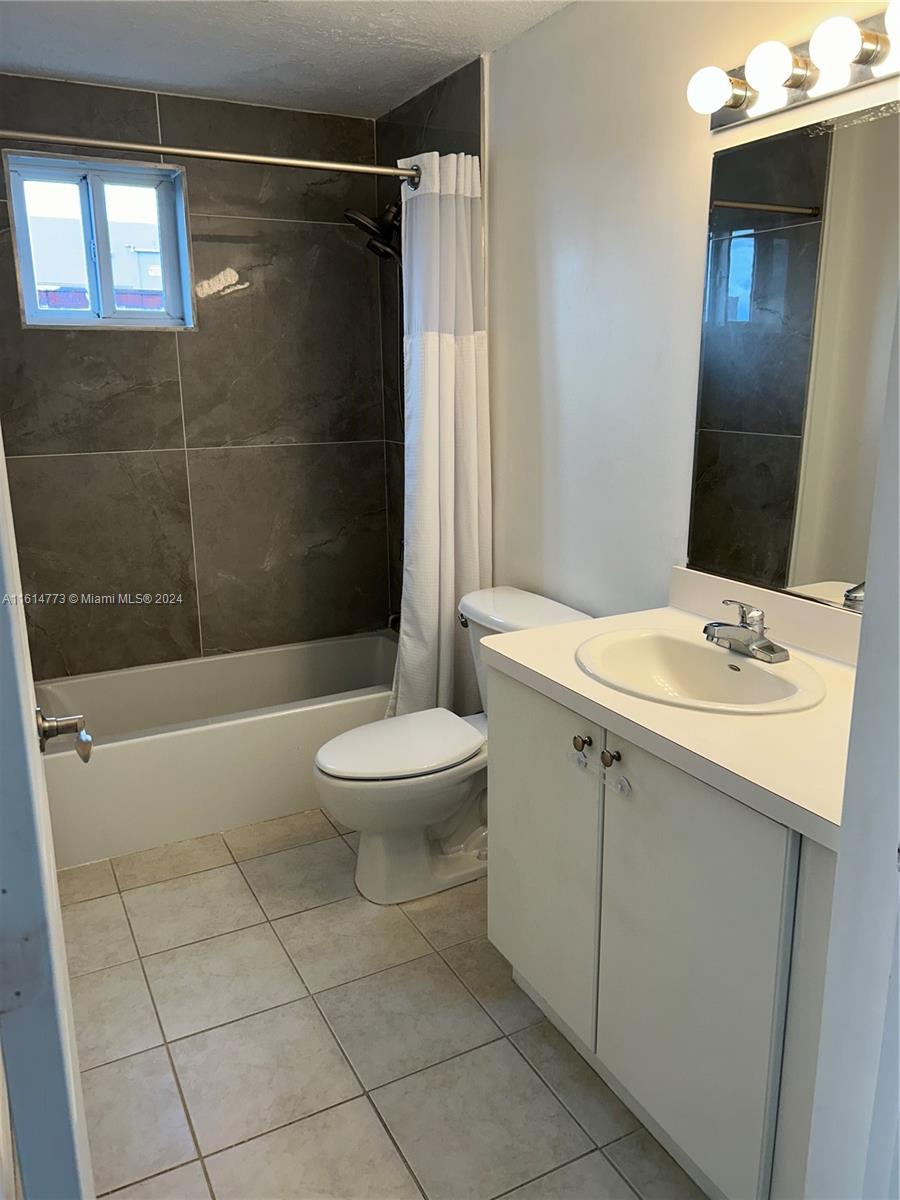 3410 Coral Way # 901