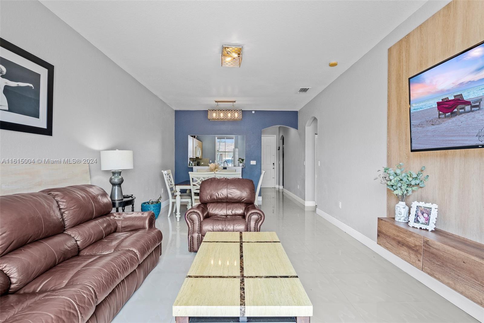 11112 SW 236th Ter