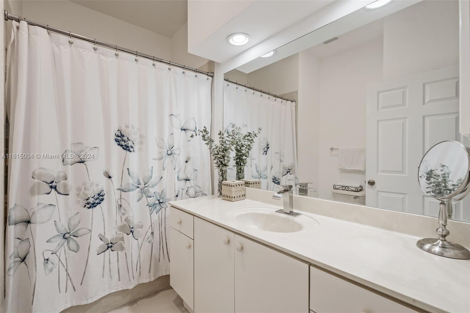 11112 SW 236th Ter