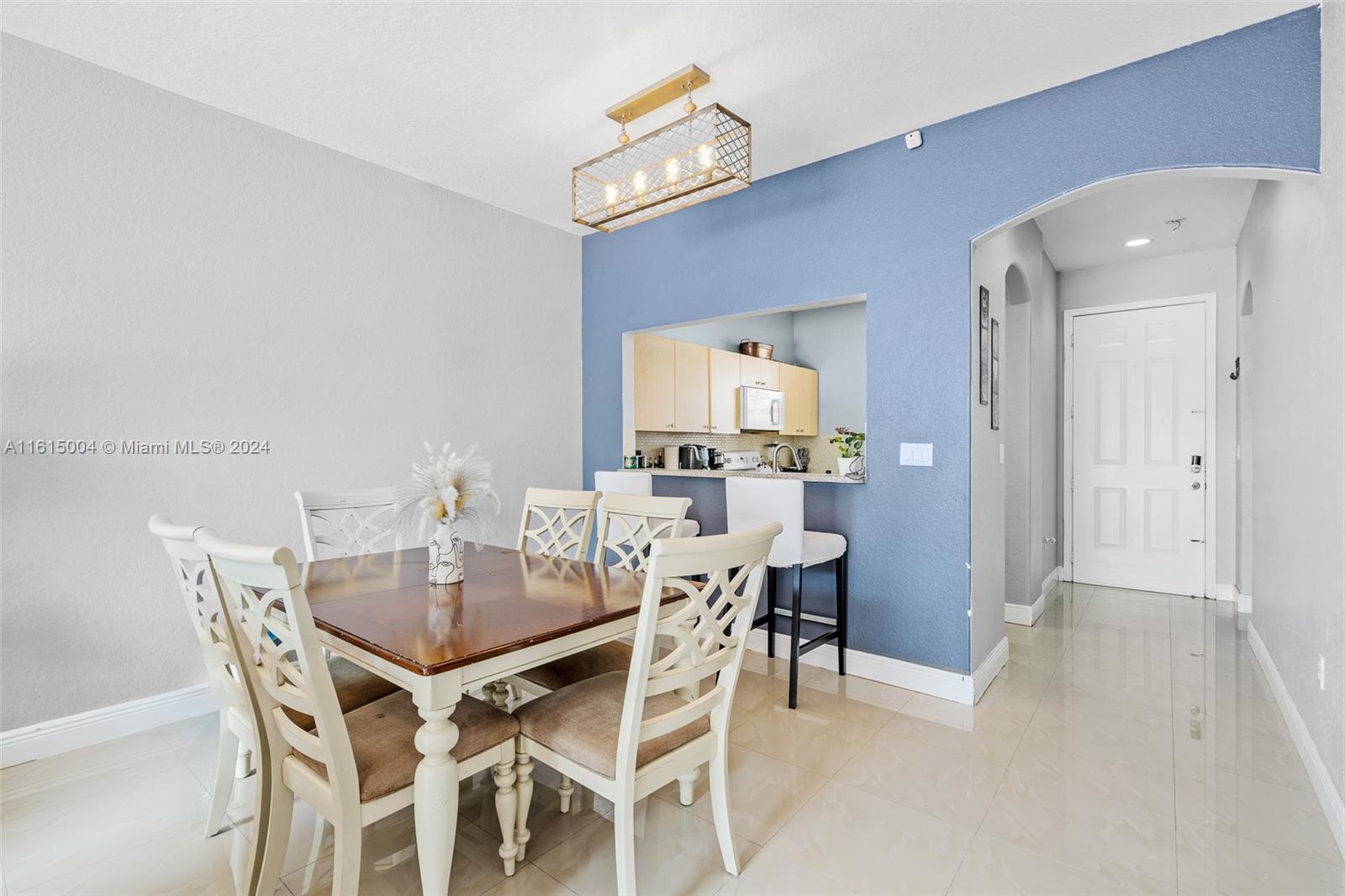 11112 SW 236th Ter