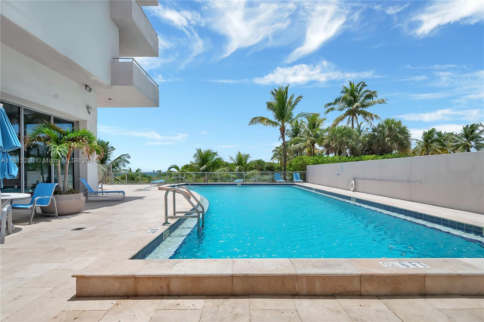 9225 Collins Ave # 1402