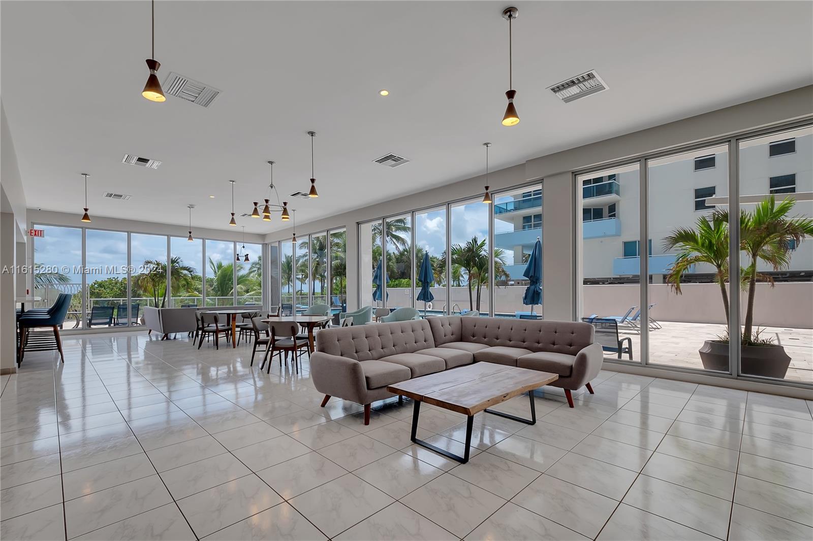 9225 Collins Ave # 1402