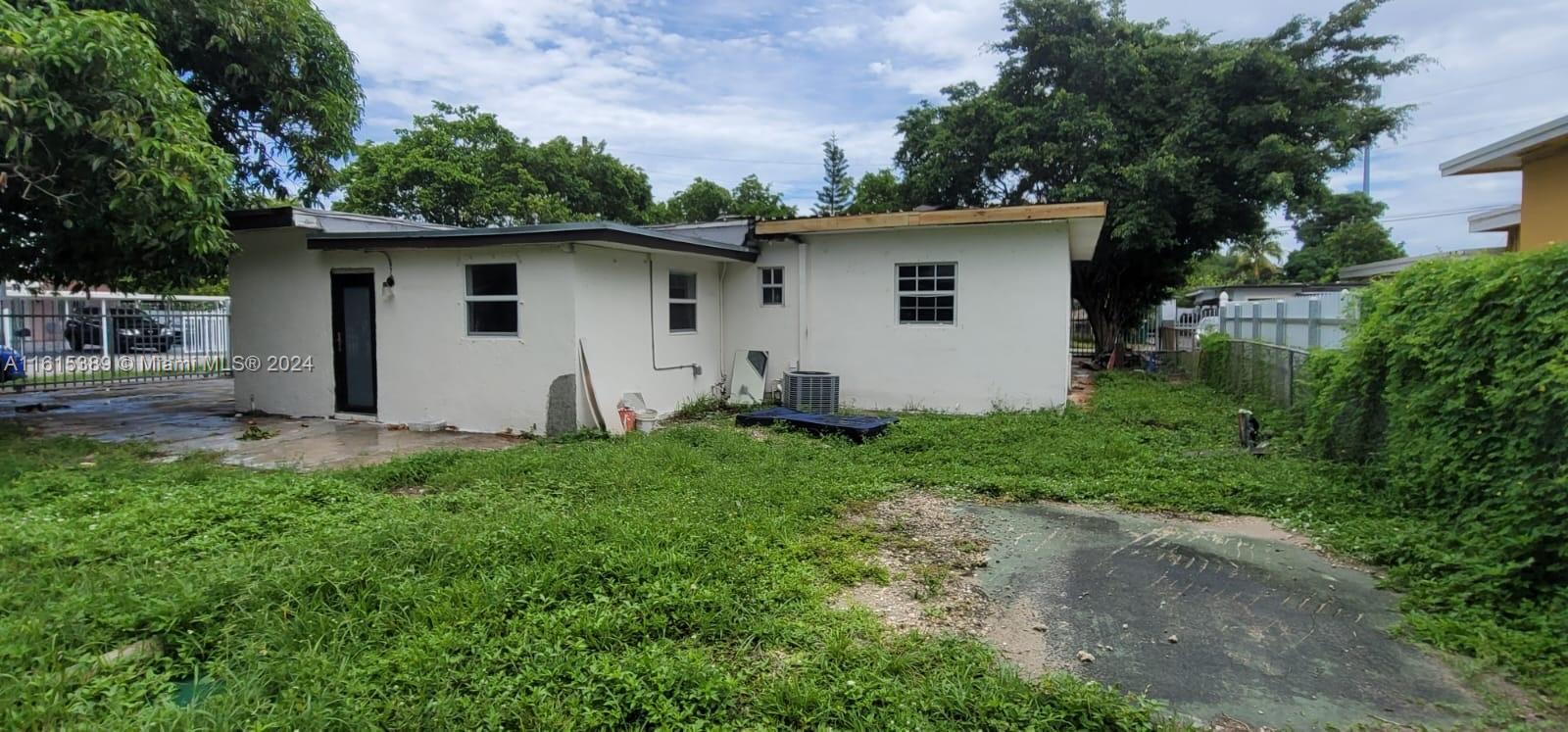 9540 NW 29th Ave