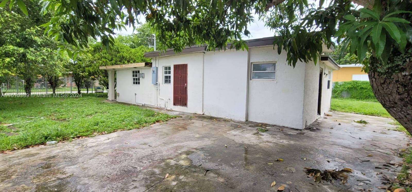 9540 NW 29th Ave